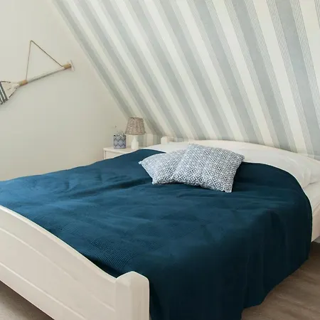Haus Steuerbord Semesterbostad *