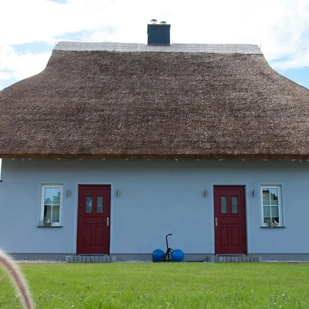Semesterbostad Haus Steuerbord *