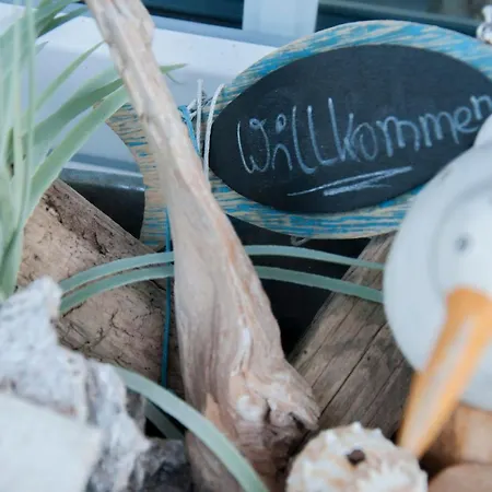 Haus Steuerbord Semesterbostad Zirchow