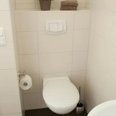 Semesterbostad Haus Steuerbord *